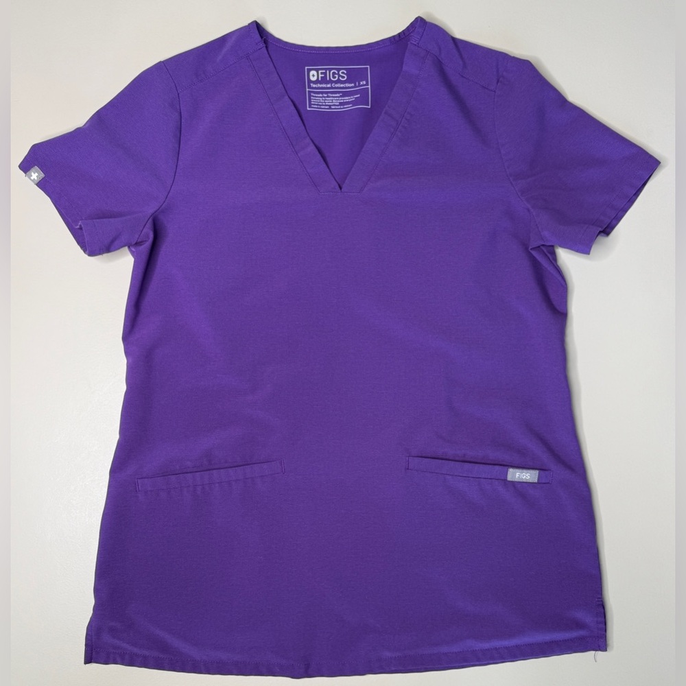 FIGS Scrub Top XS Purple V-Neck Technical Collection Medical Uniform